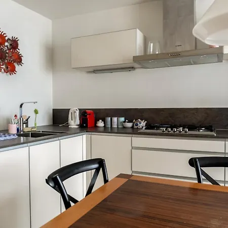 Vineyard House בית נופש *